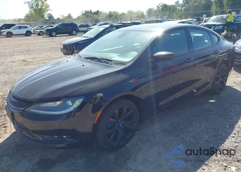 2015 Chrysler 200 S z USA, uszkodzony, nr VIN 1C3CCCDG3FN615834